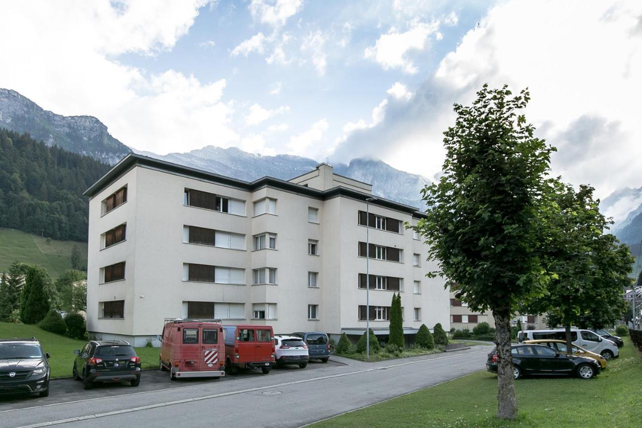 Spirit Apartments - Studio 1 - Kuche - Parkplatz Engelberg Luaran gambar